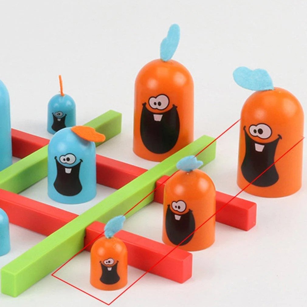 Gobblet Gobblers chess board game